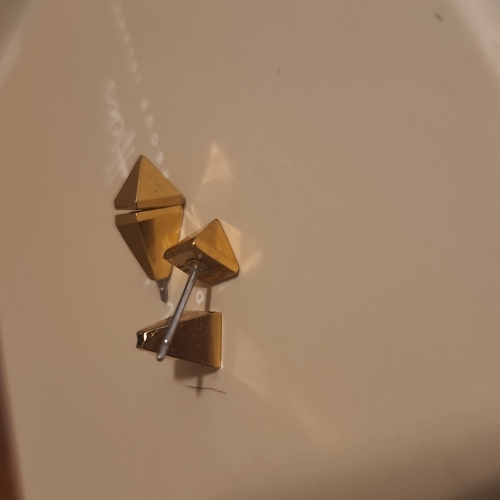 India Hicks Pyramid Studs